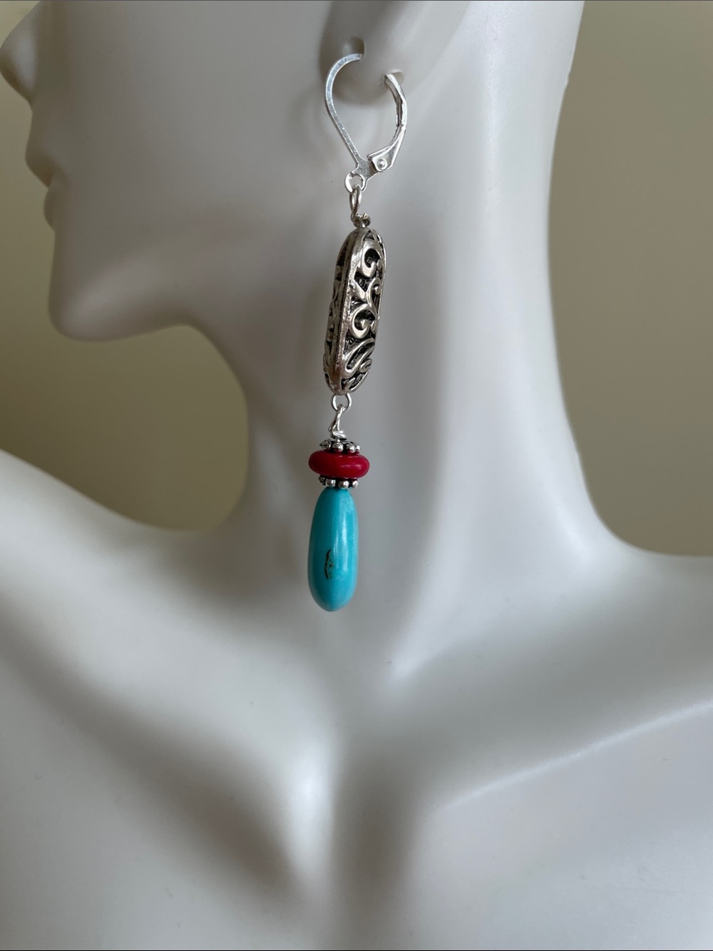 HANDCRAFTED TURQUOISE MAGNESITE TEARDROP DANGLE EARRINGS Silver Filigree - Picture 5 of 9